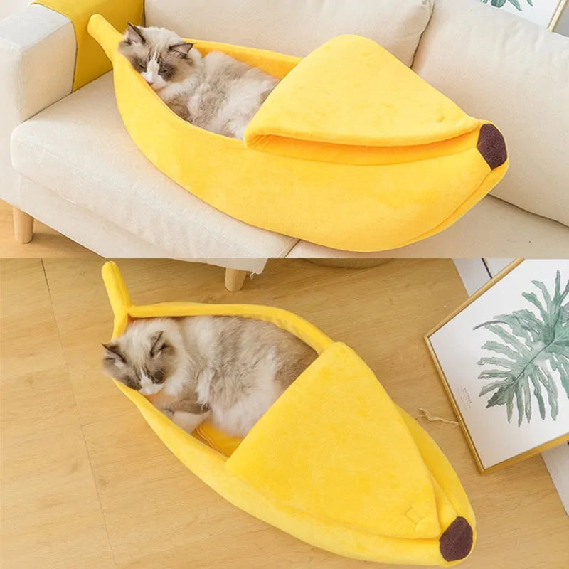 Cama de felpa para gatos Banana: escondite acogedor y seguro para mascotas